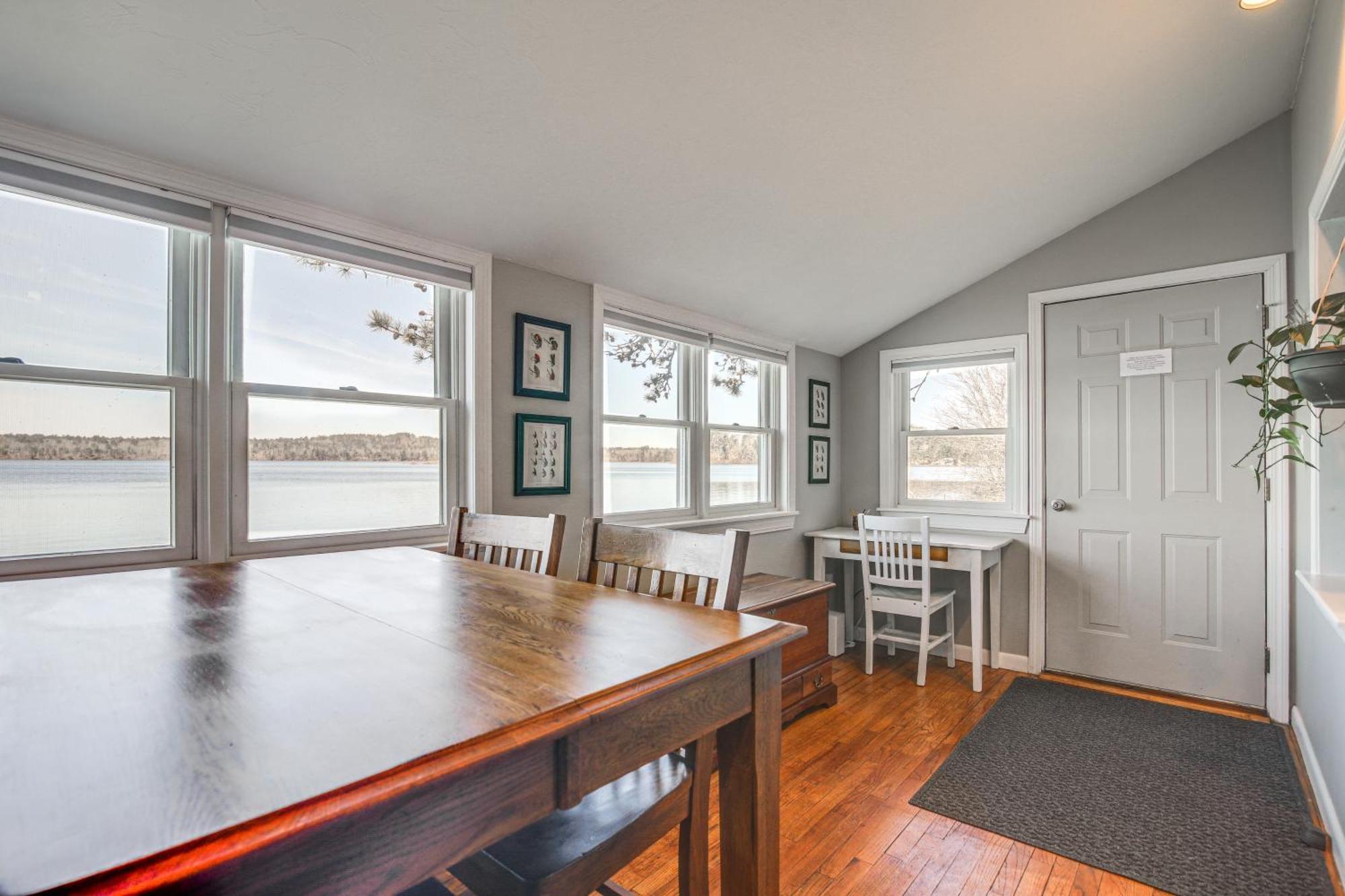 Quiet Plymouth Cottage On Great South Pond! Extérieur photo